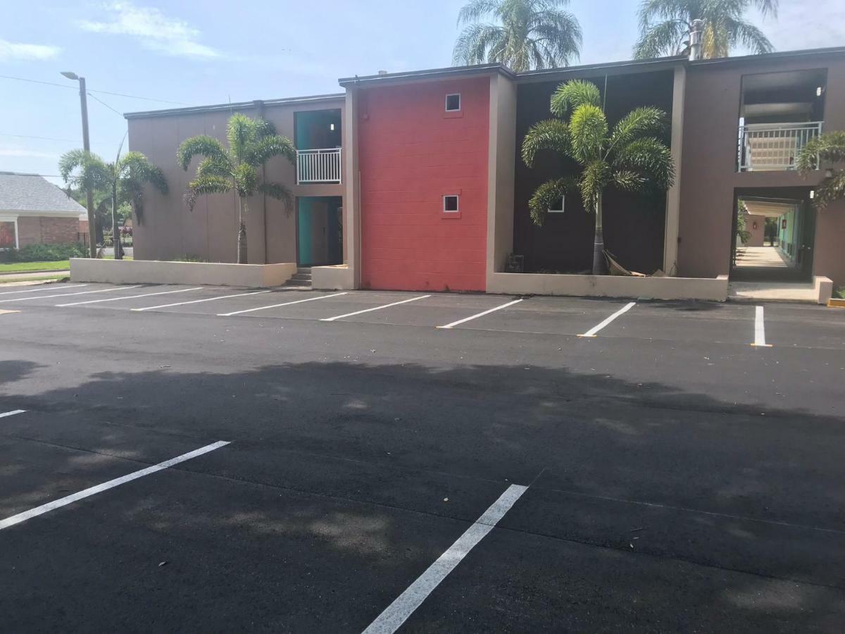 Tropical Inn & Suites, Downtown Clearwater Dış mekan fotoğraf