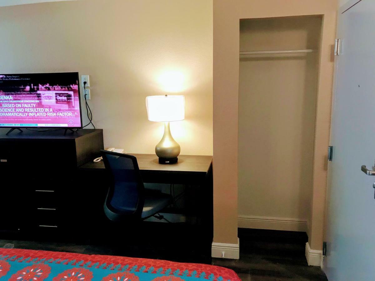 Tropical Inn & Suites, Downtown Clearwater Dış mekan fotoğraf