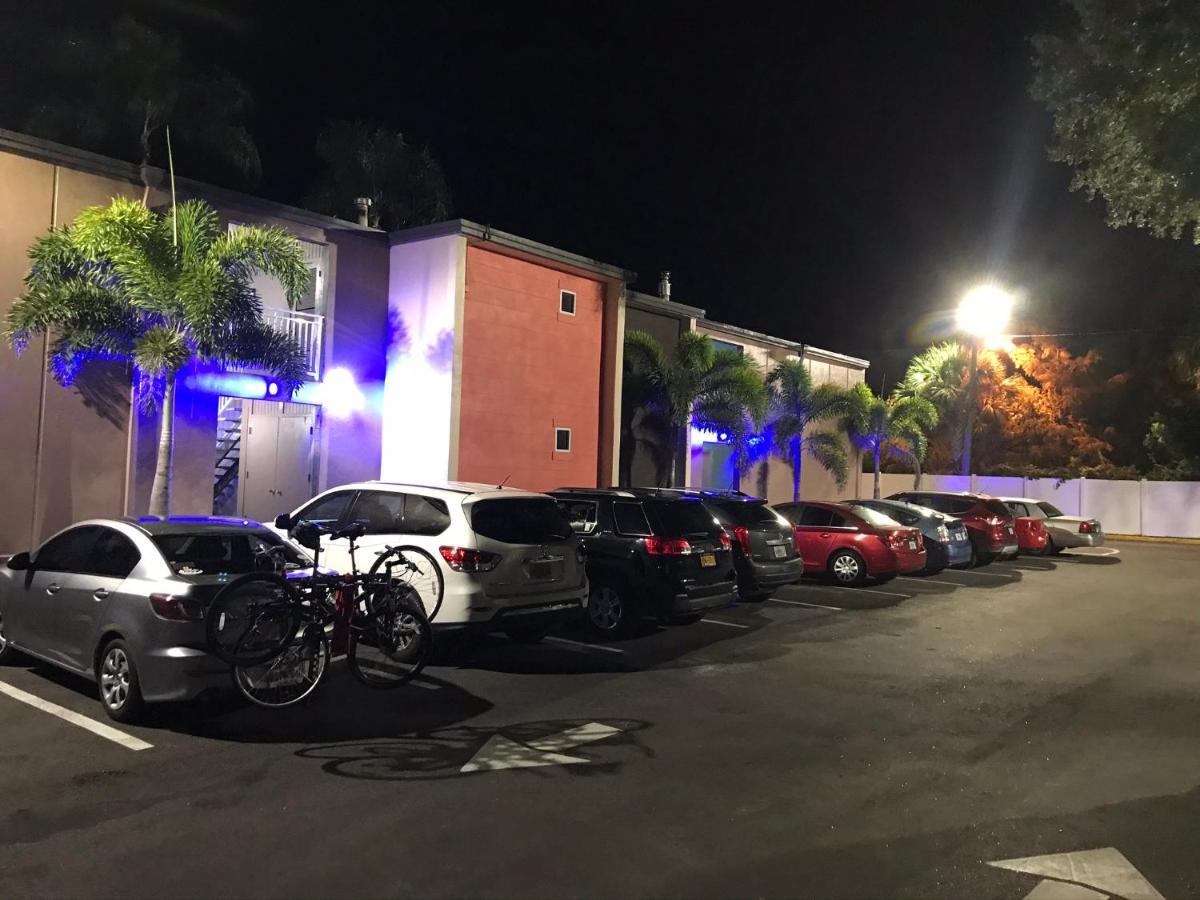 Tropical Inn & Suites, Downtown Clearwater Dış mekan fotoğraf